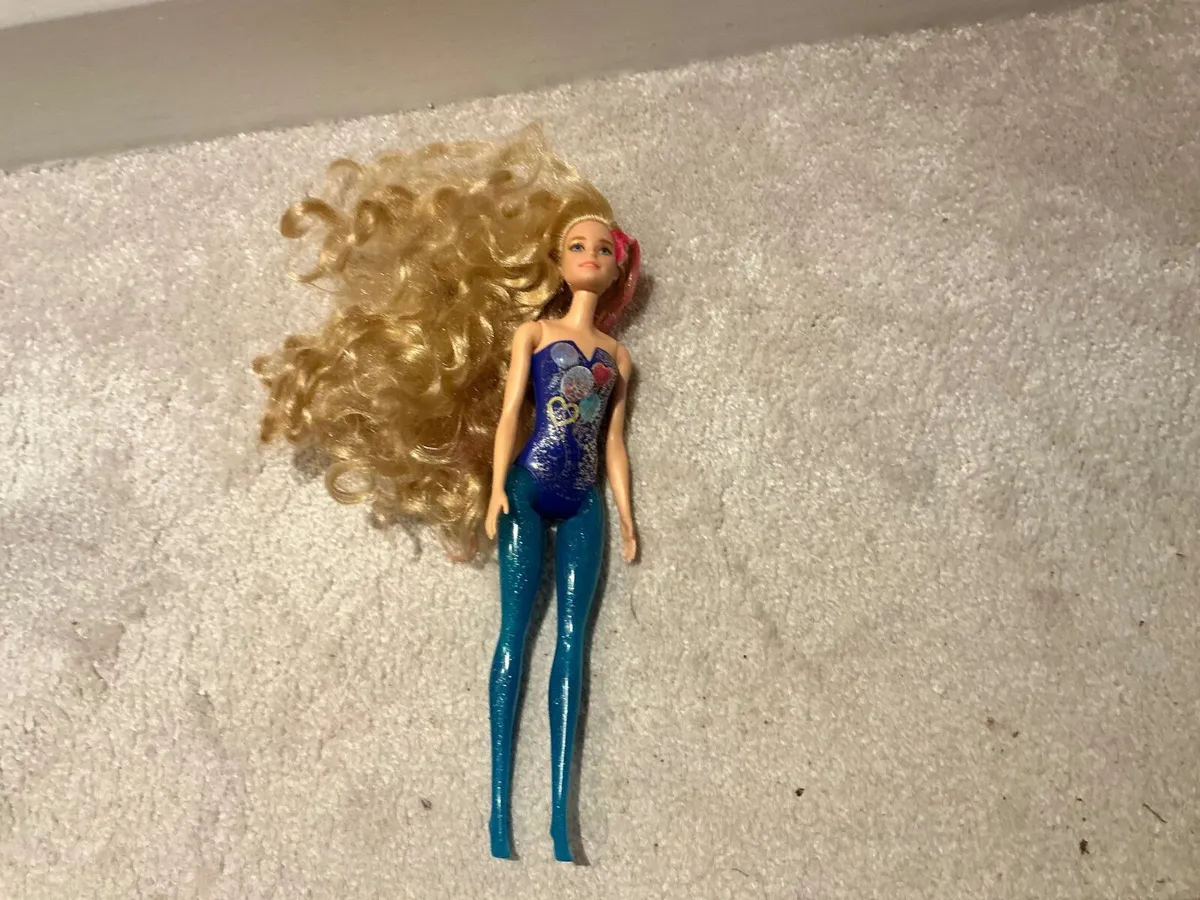 1 Barbie - Image 2
