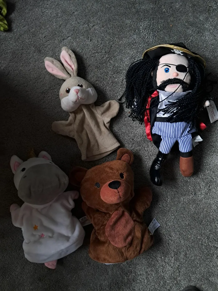 Puppet Show and puppets - Image 2