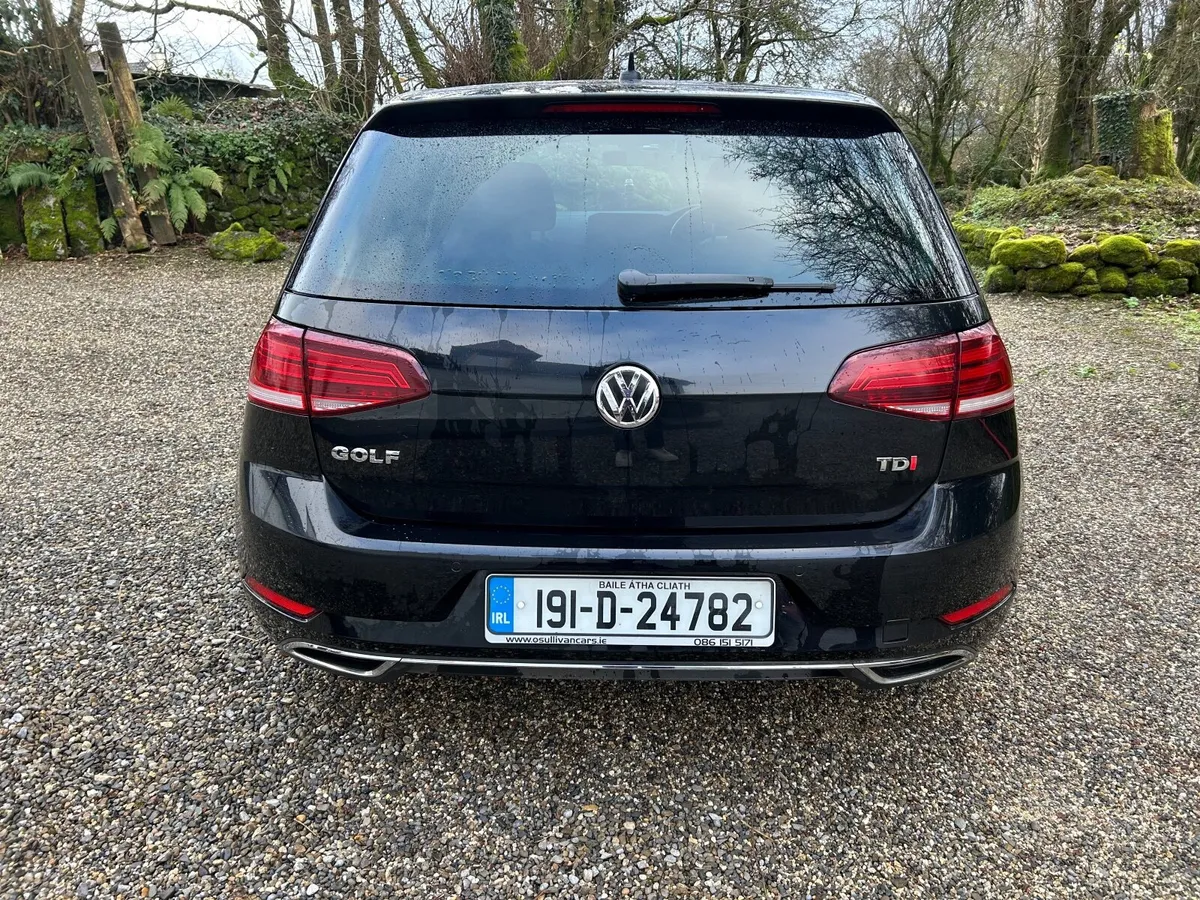 Volkswagen Golf Highline 2019 - Image 3