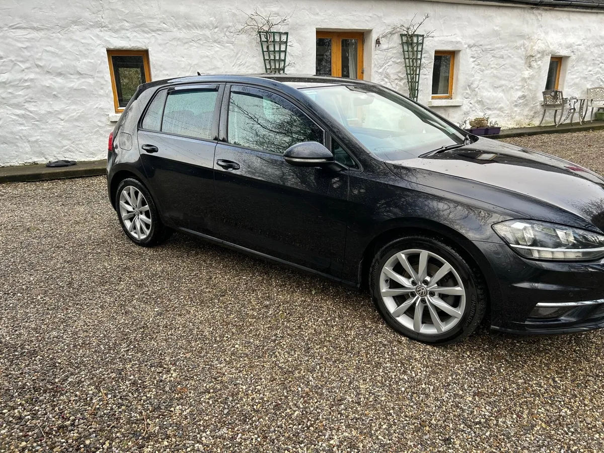 Volkswagen Golf Highline 2019 - Image 4