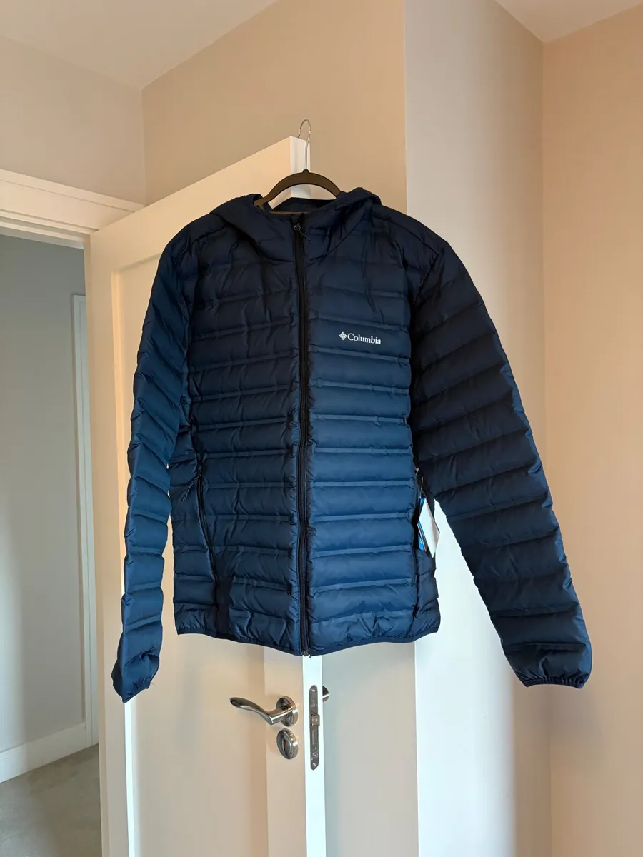 Brand new with tags- Columbia hooded down jacket - Image 4