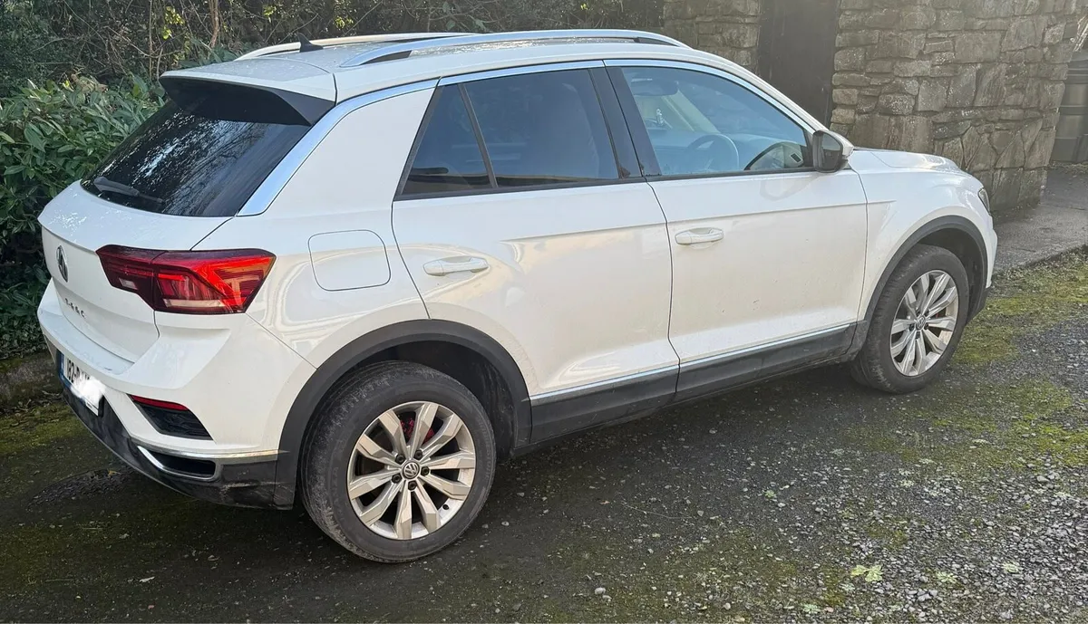 2018 VW T-Roc 1.5L - Image 2