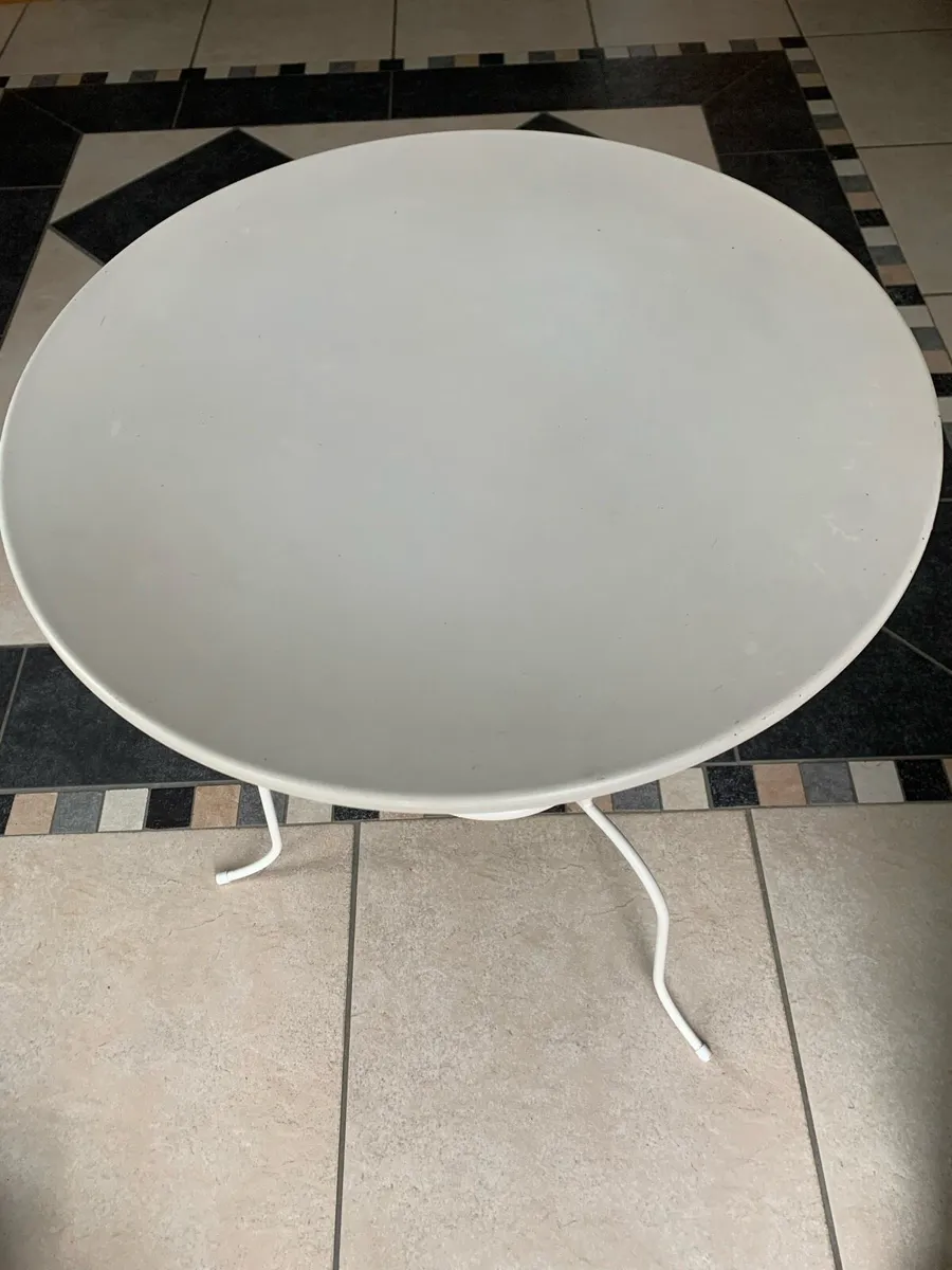 Ikea table - Image 4