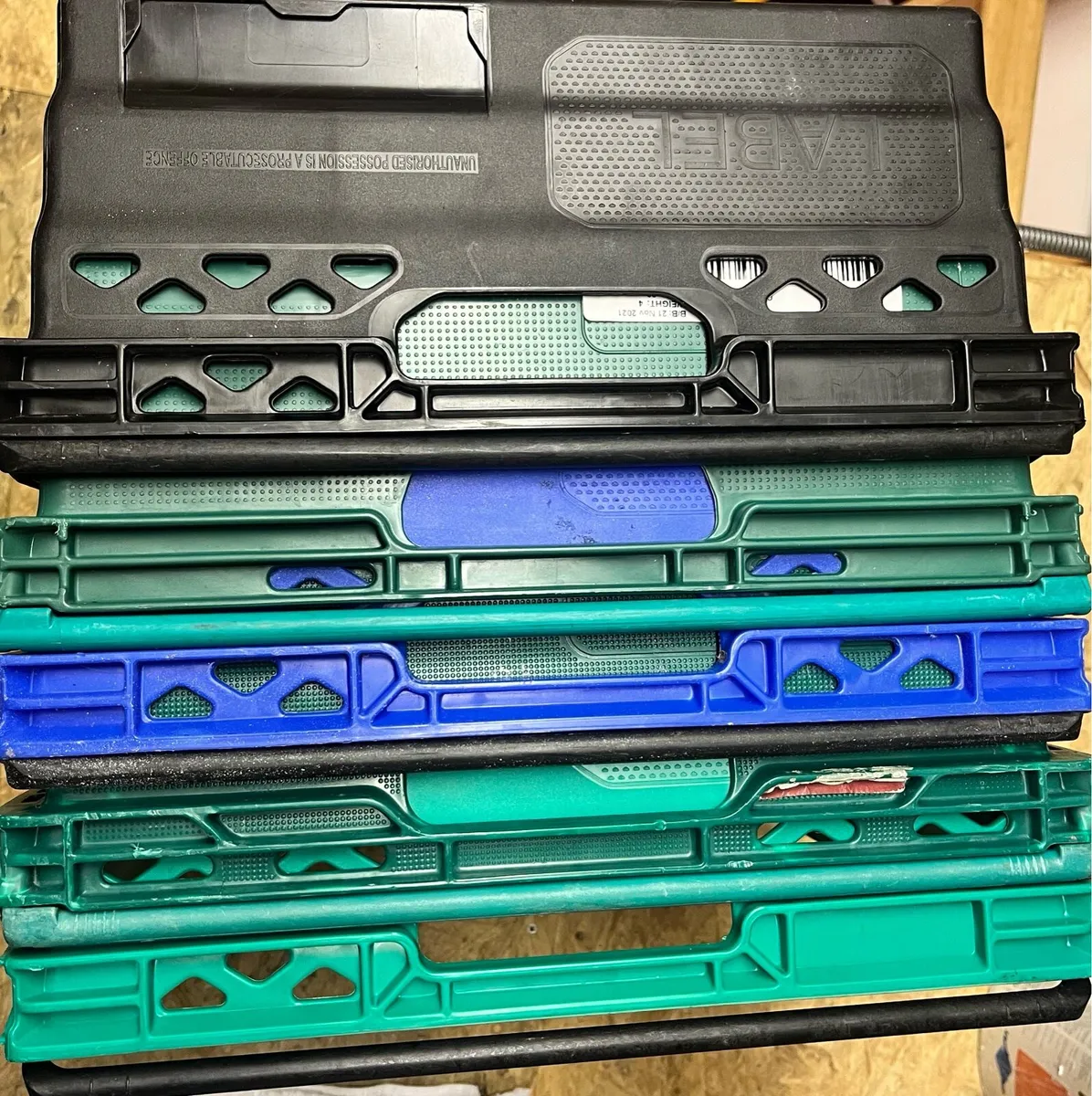 Hard plastic boxes - Image 2