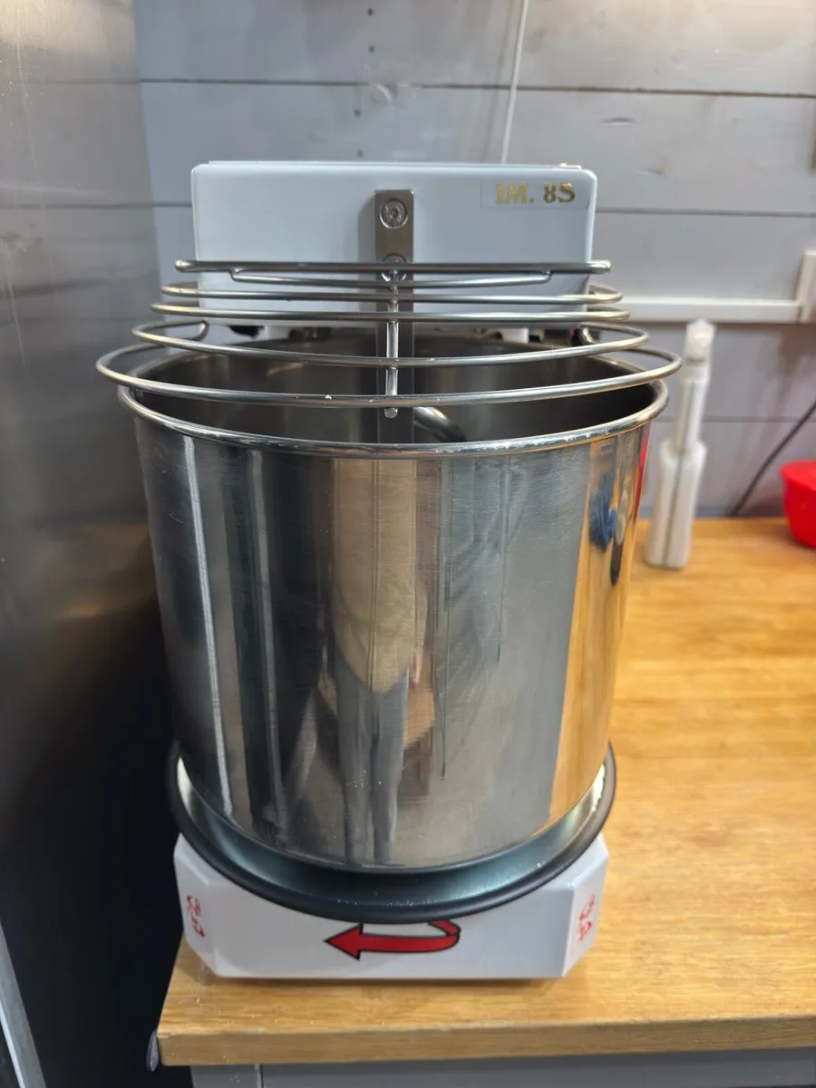 Spiral mixer like new top model for baker & pizza - Image 2