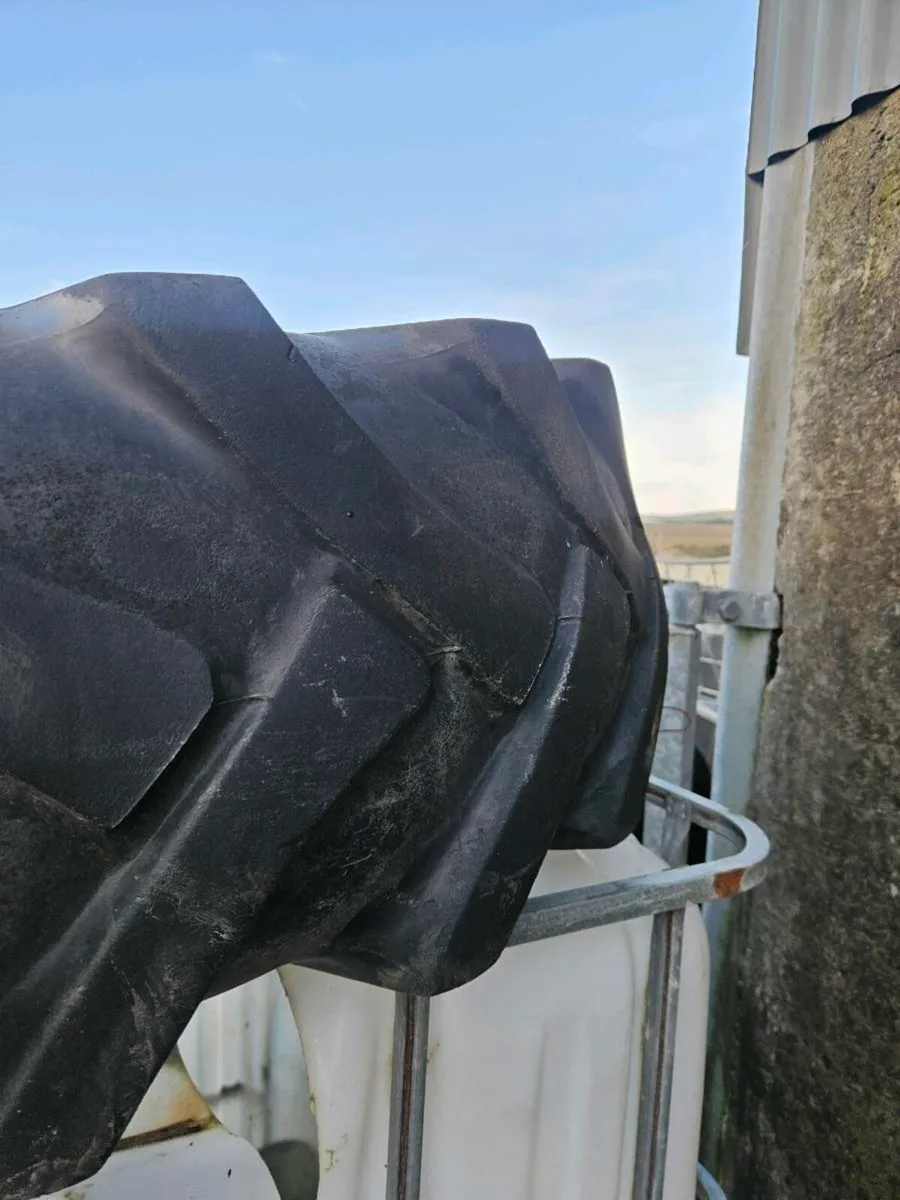 2x 13.6-24 tyres - Image 3