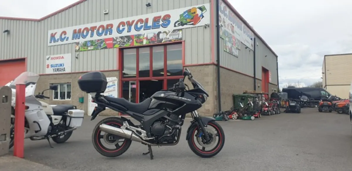 YAMAHA TDM 900 - Image 4