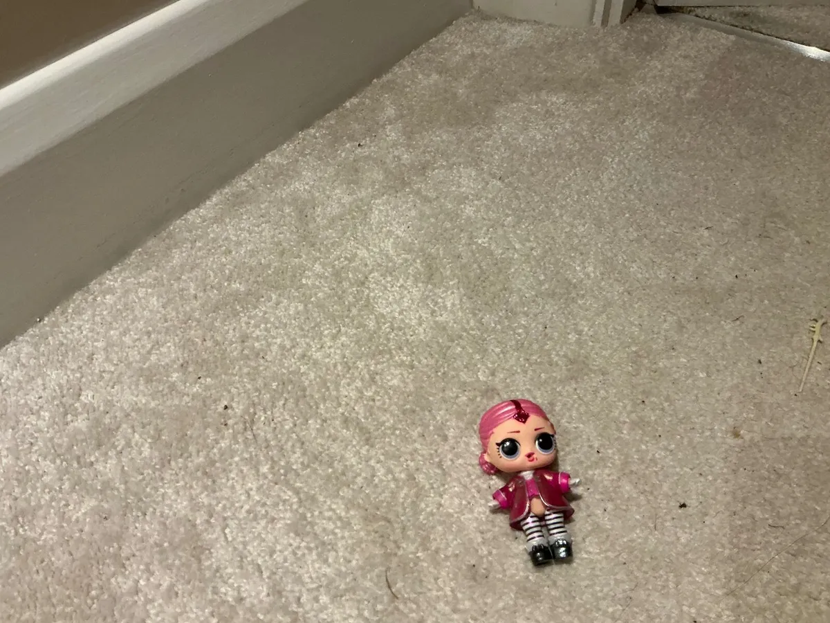 7 LOL Dolls - Image 4