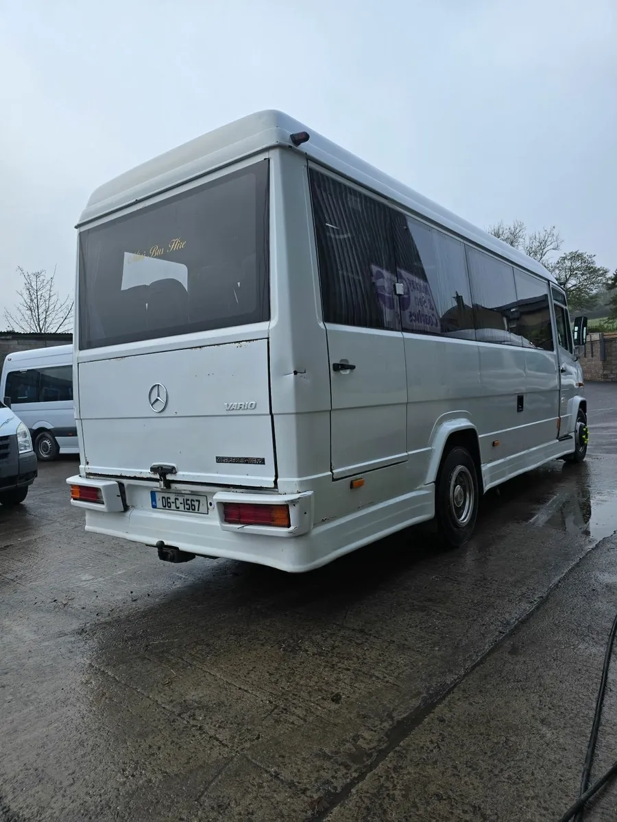 24 Seater Mercedes-Benz 2006 - Image 3