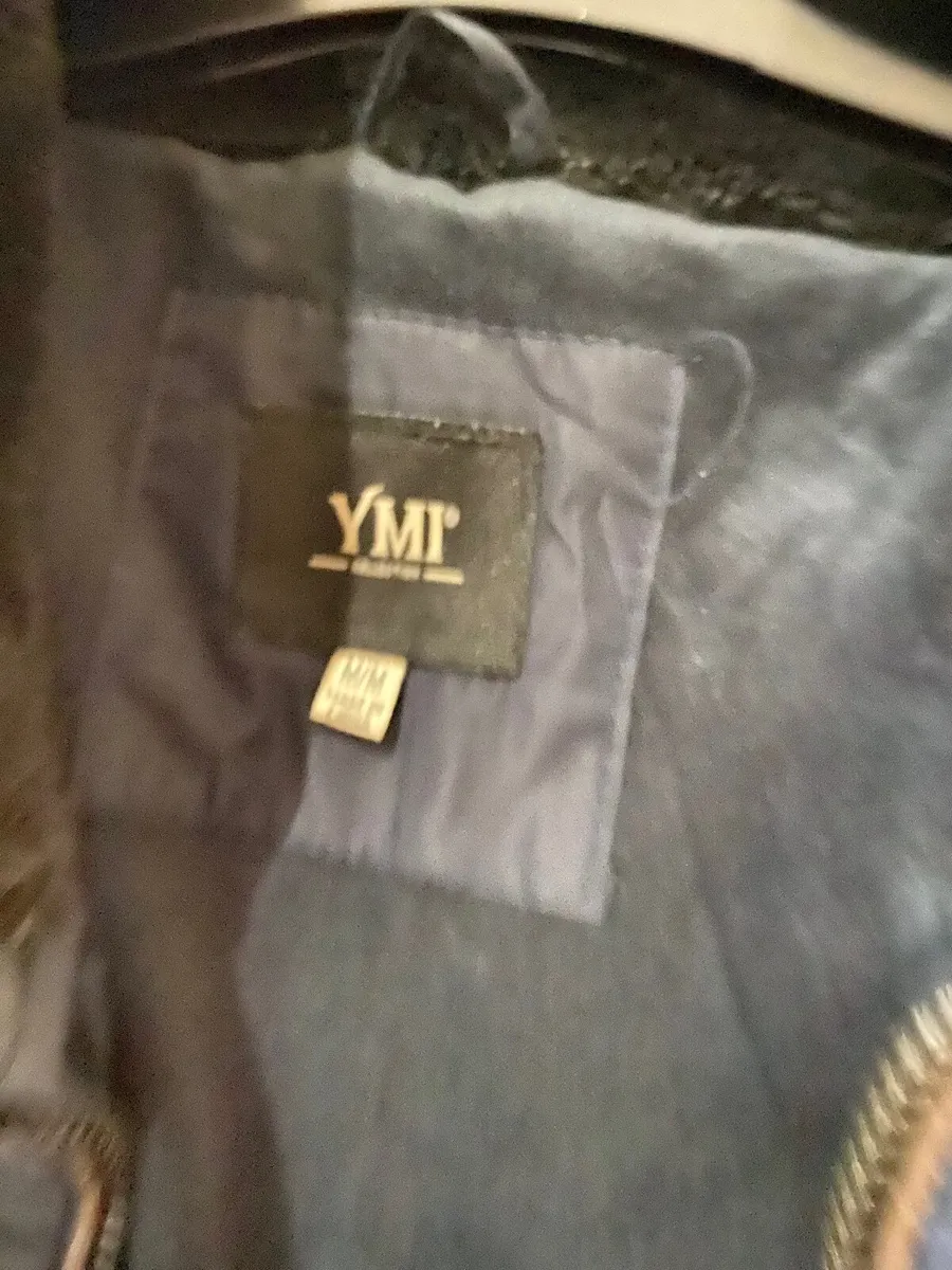 Ladies Jacket Size 10 - Image 4