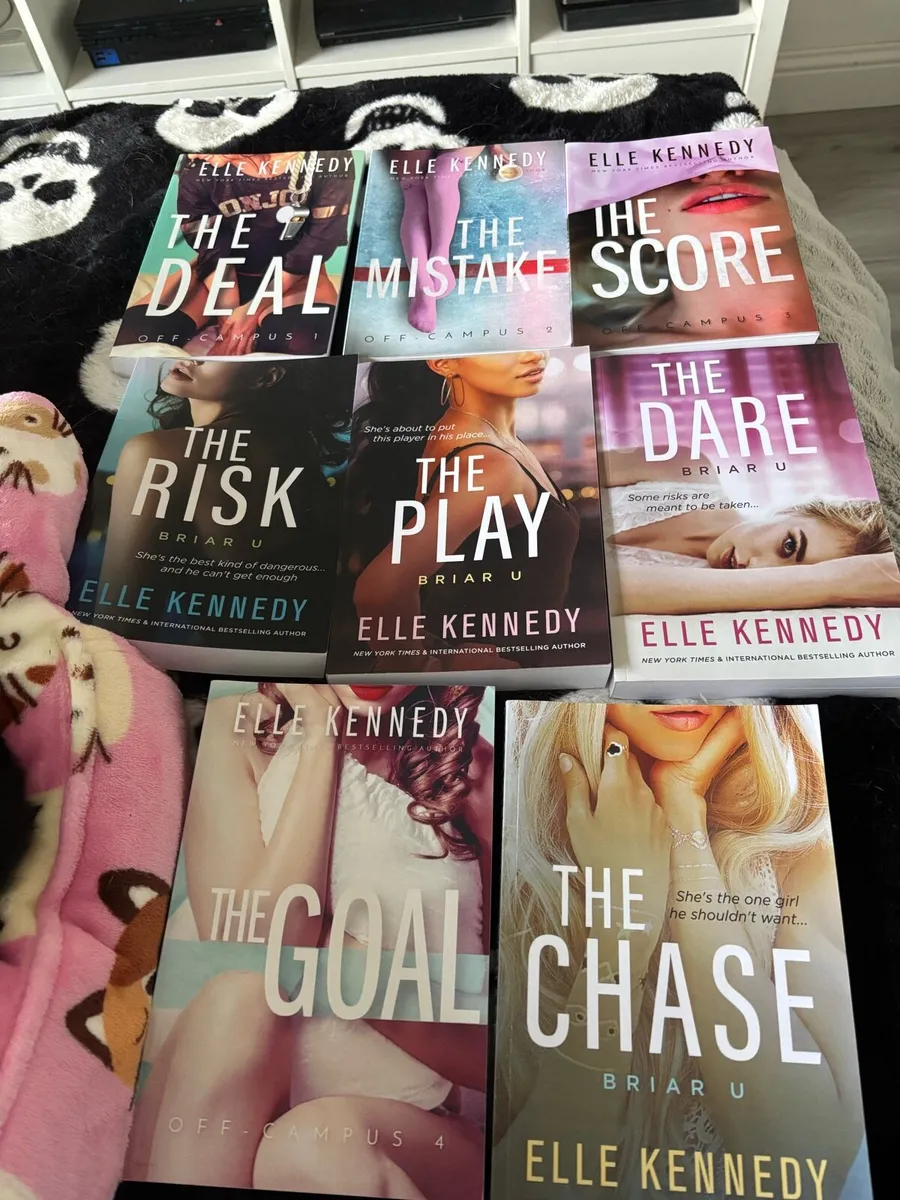 Elle Kennedy book collection