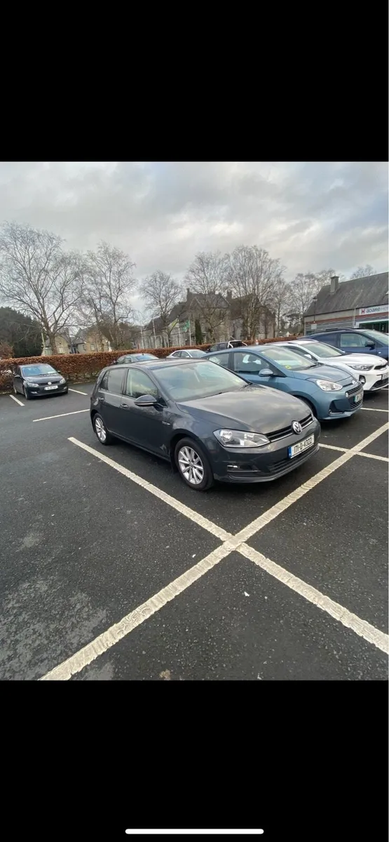 Volkswagen Golf 2017 - Image 2