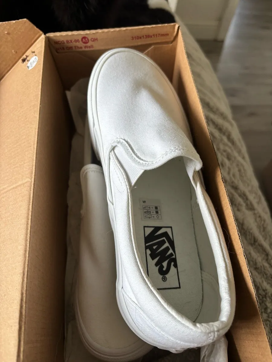 Vans size 5 - Image 2