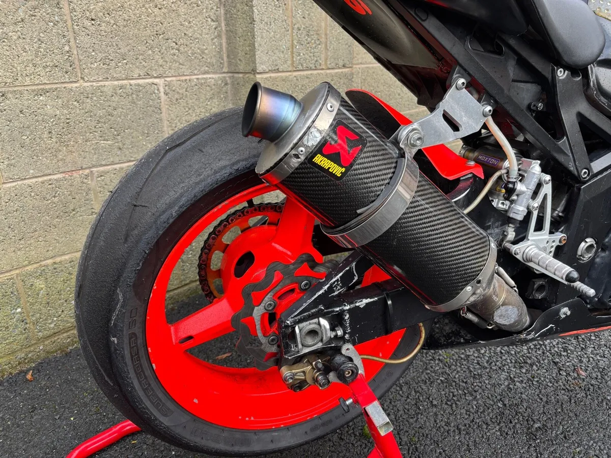 Suzuki GSX-R 600 K5 Track Bike - Image 4