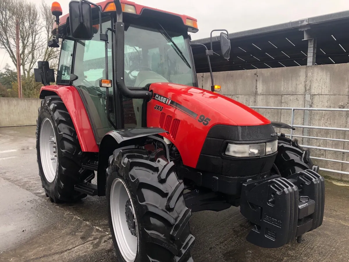 2008 Case JXU 95 - Image 3