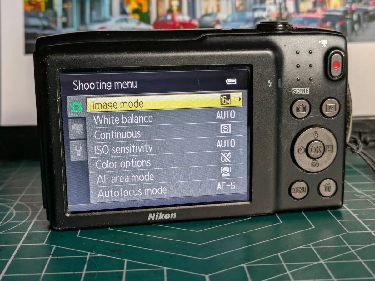 Nikon S3200 16MP CCD🌈 digital compact camera - Image 3