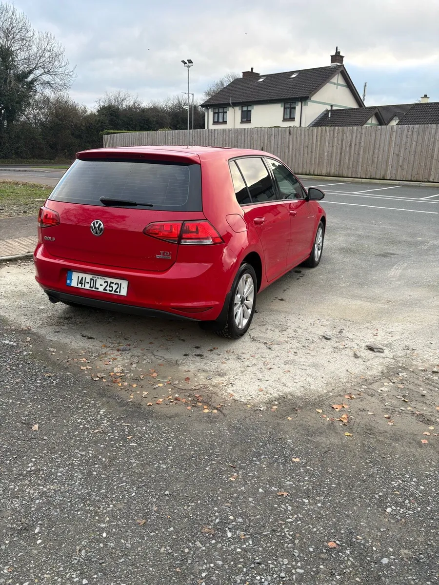 Volkswagen Golf - Image 4