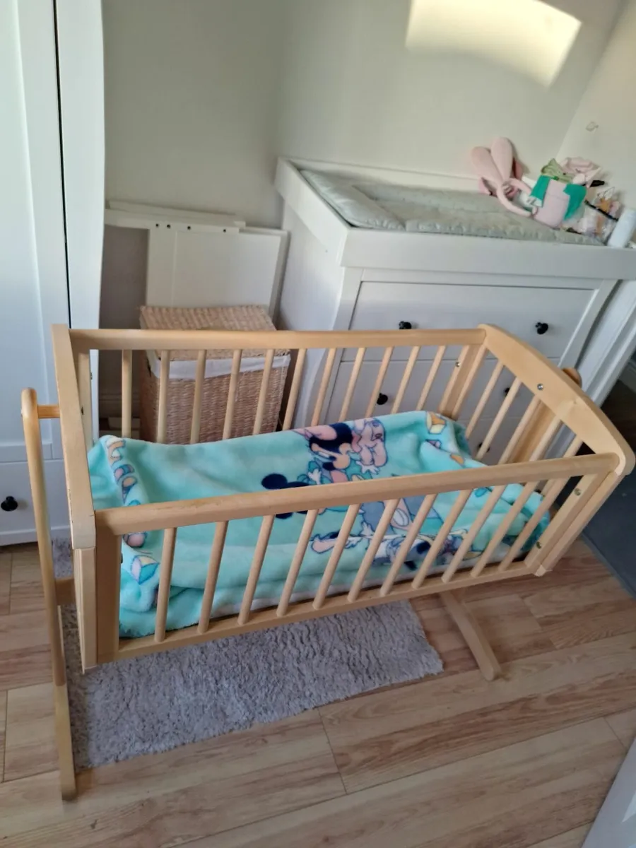 Rocking crib - Image 3