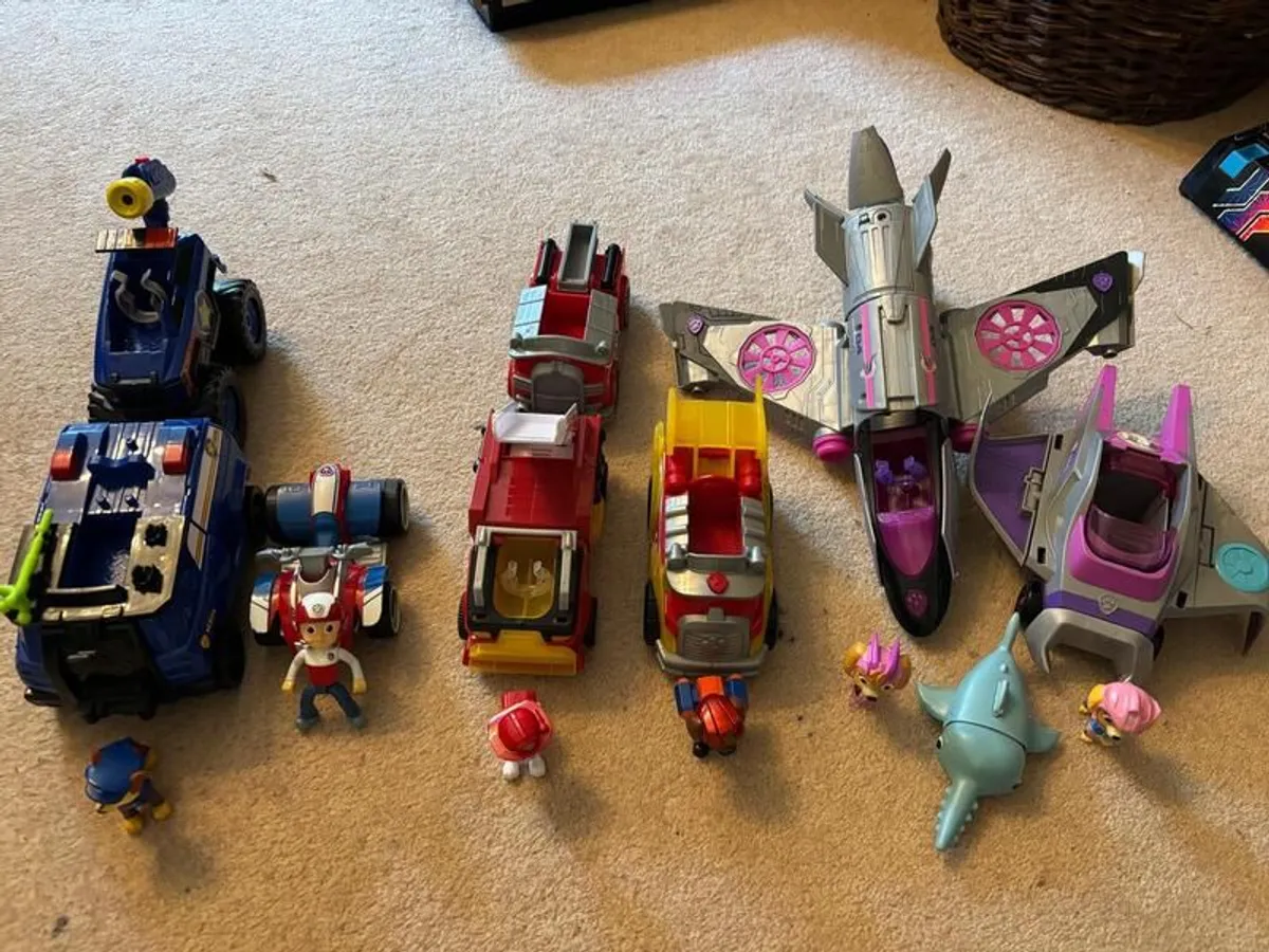 Paw Patrol Cars, Planes, Figures - Image 1