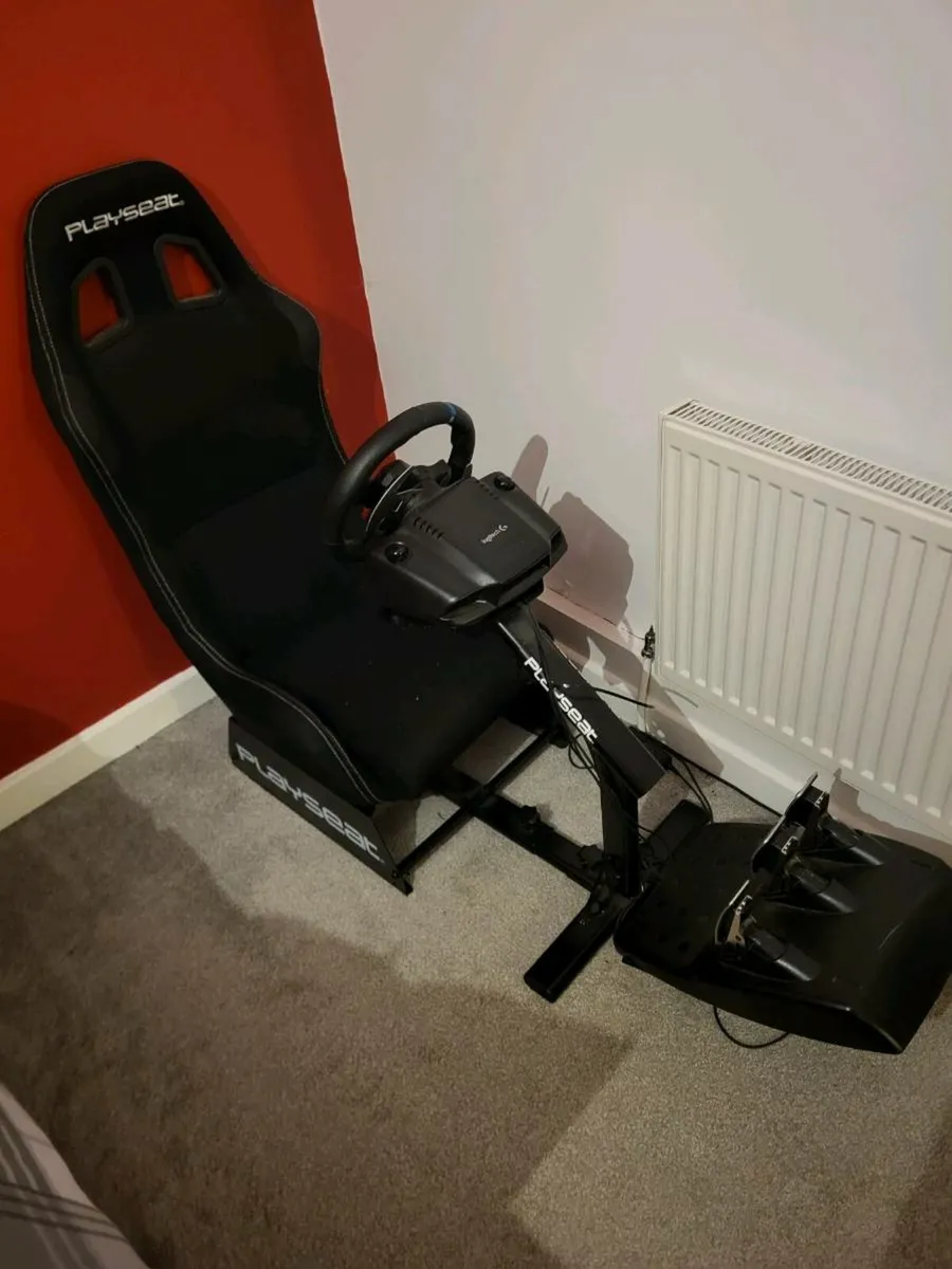 Game chair and nitendo switch - Image 2