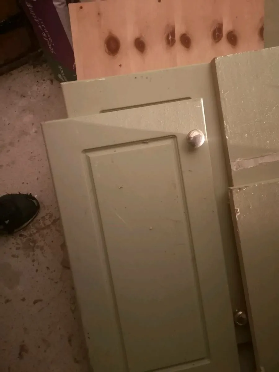 Solid Pine  Bathroom Unit (Dismantled) - Image 2