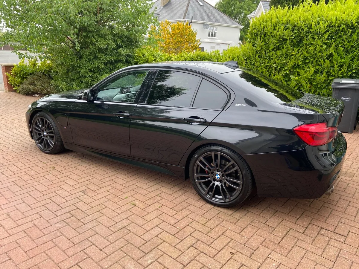 BMW 330e  - NCT October 2027 - Image 2