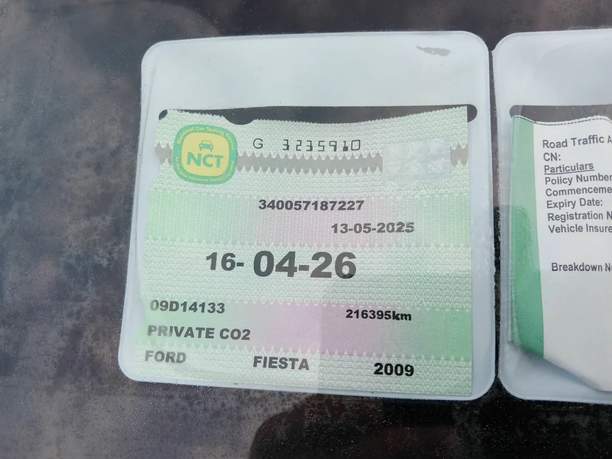 Ford Fiesta 2009 - Image 2