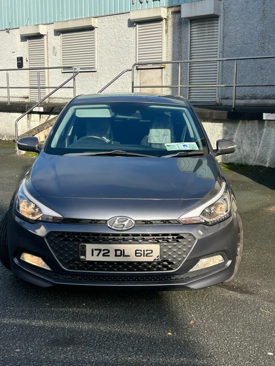 2017 Hyundai i20 (172) - Image 1