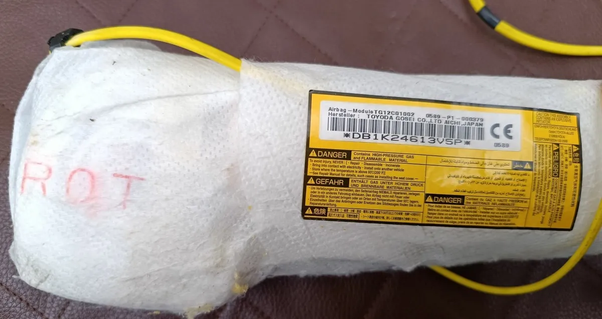 2 X 2013 Toyota  Rav4 Seats Airbags-Module - Image 2