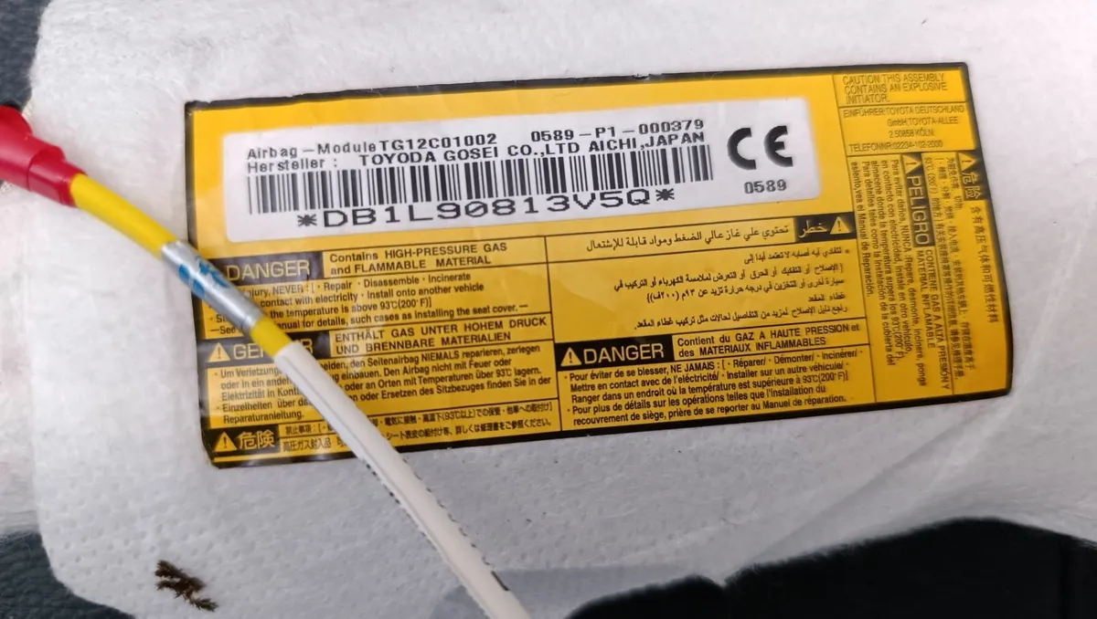 2 X 2013 Toyota  Rav4 Seats Airbags-Module - Image 3