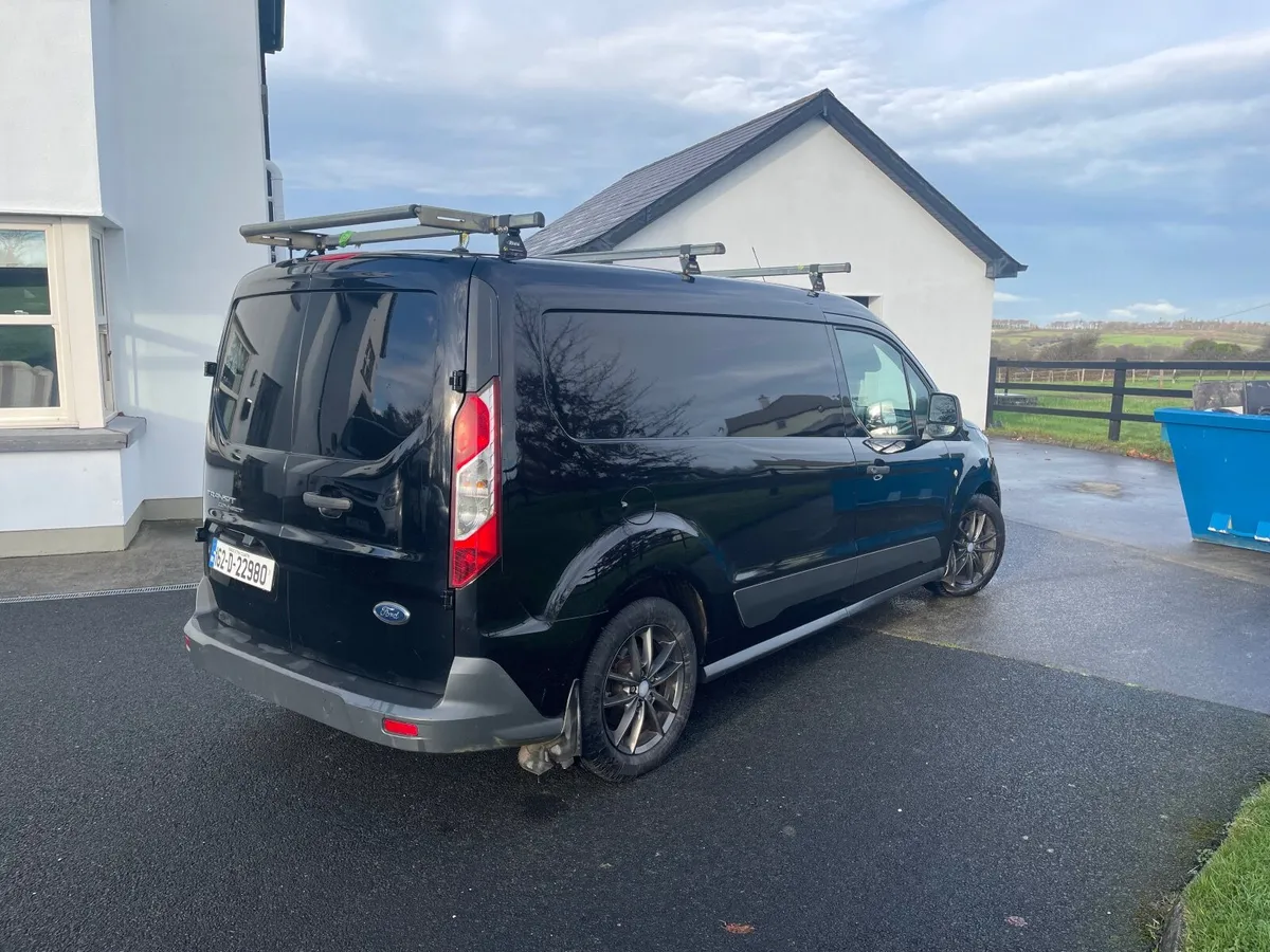 LWB 162 Ford Transit connect - Image 2