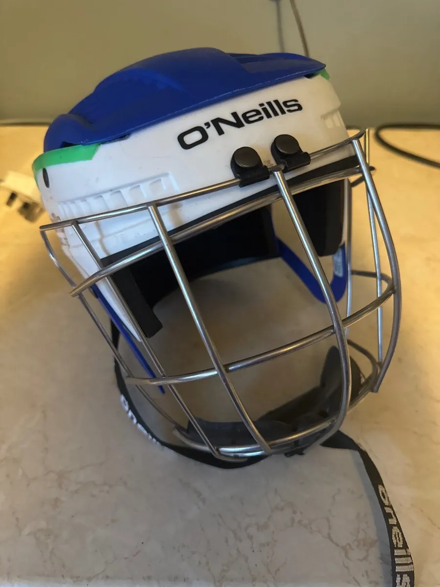 Hurling Helmet - Image 2
