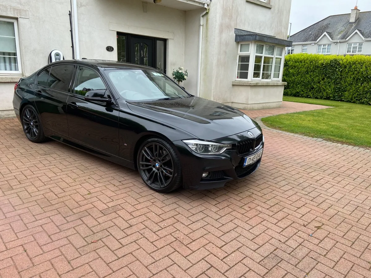 BMW 330e  - NCT October 2027 - Image 1