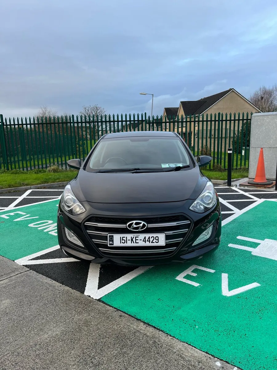 Hyundai i30 2015 - ULTRA Low Mileage! - Image 1
