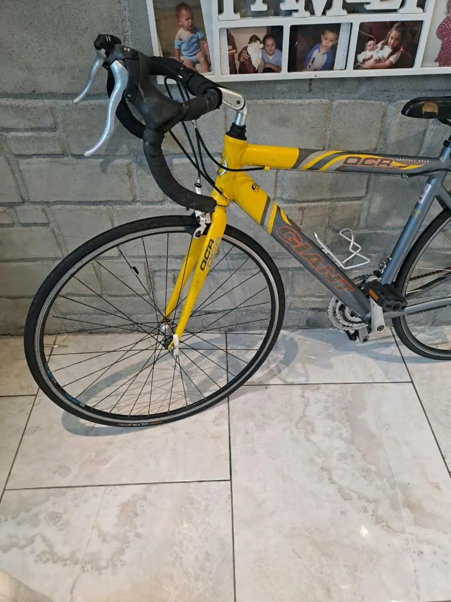 GIANT racer bike for sale - Image 2