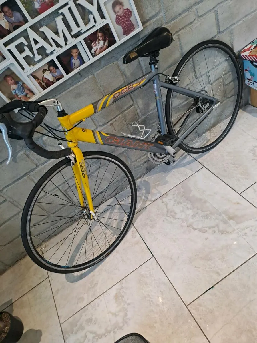 GIANT racer bike for sale - Image 3