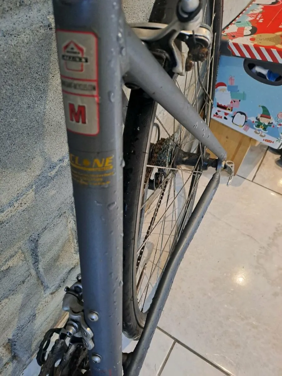 GIANT racer bike for sale - Image 4