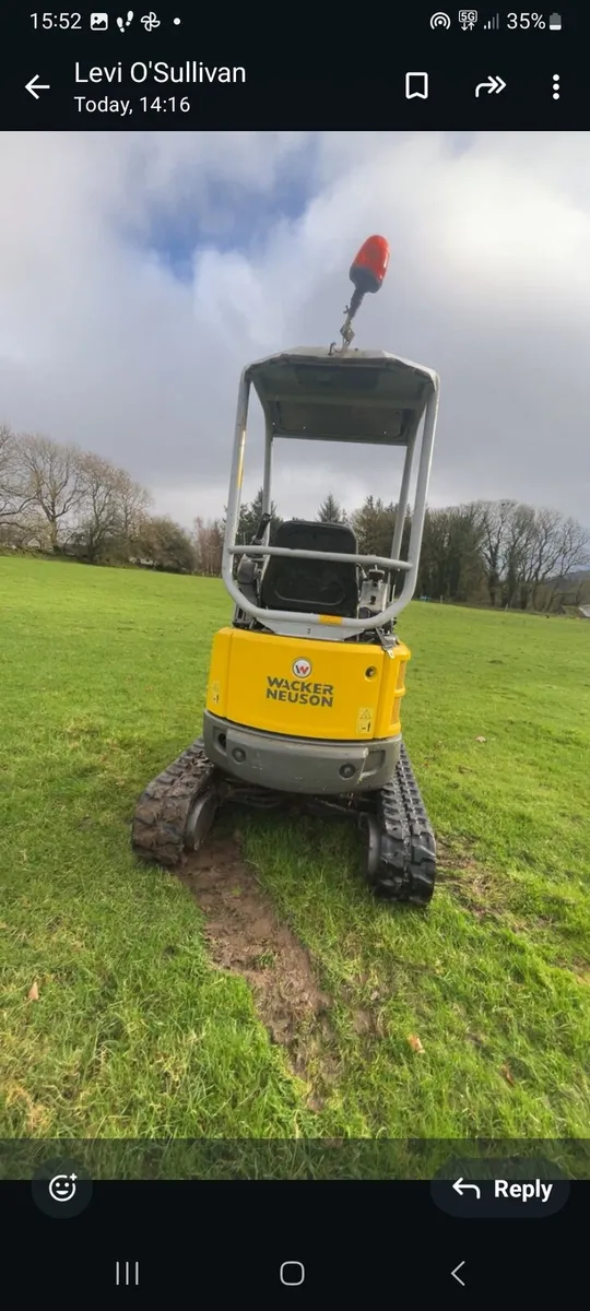 1.7 ton mini digger - Image 2