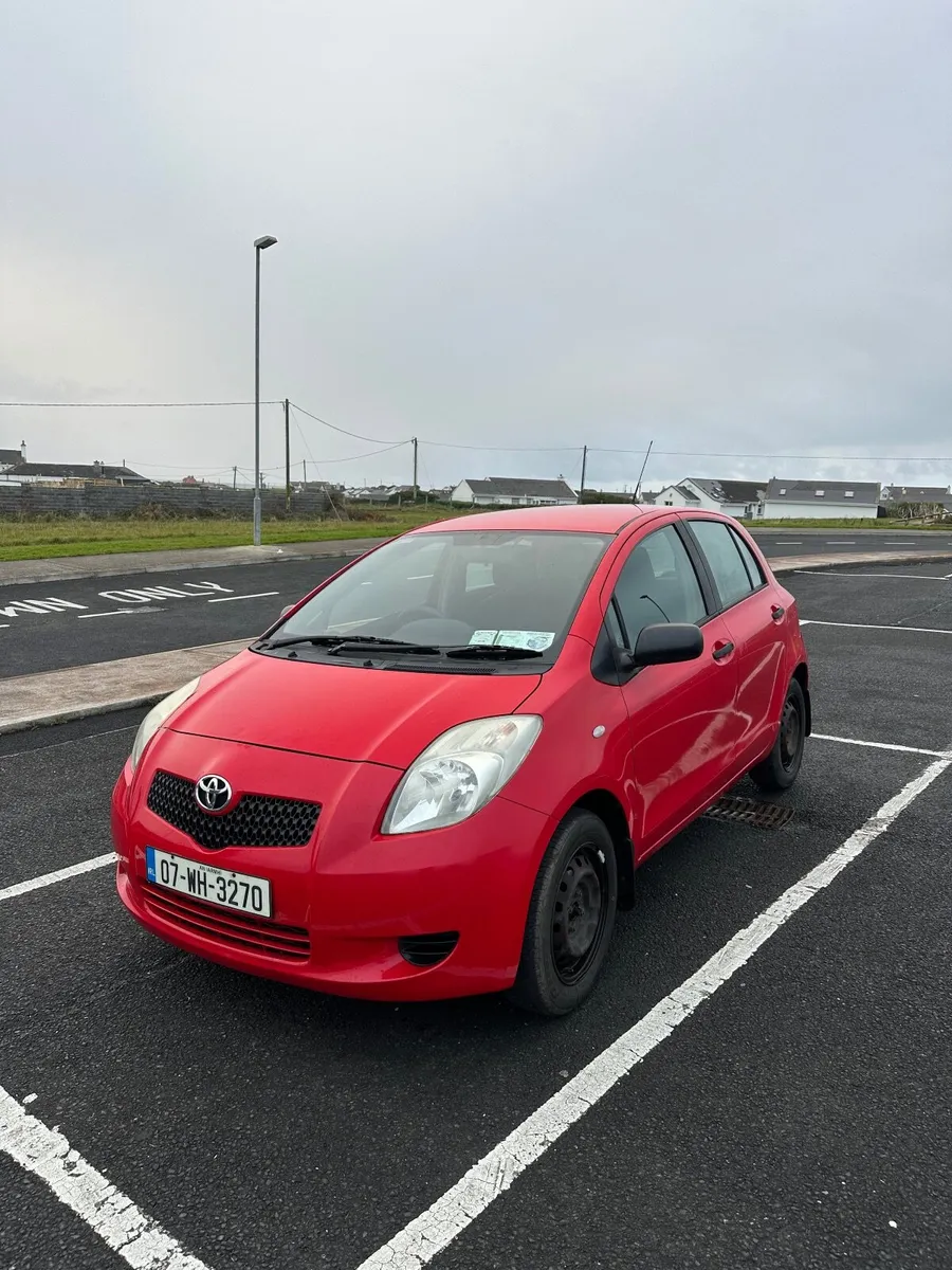 Toyota Yaris 2007 - Image 1