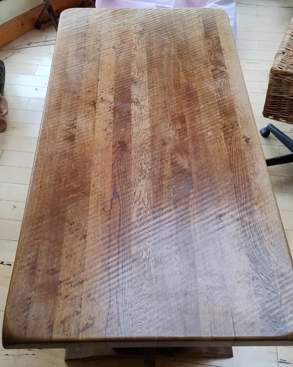 dining table - Image 1