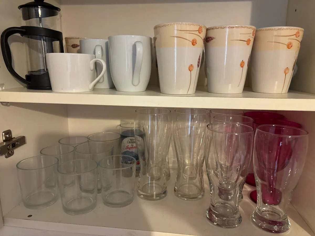 ** Kitchen crockery cutlery House hold contents ** - Image 2