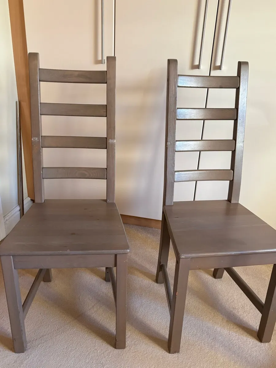 Dining chairs - Image 1