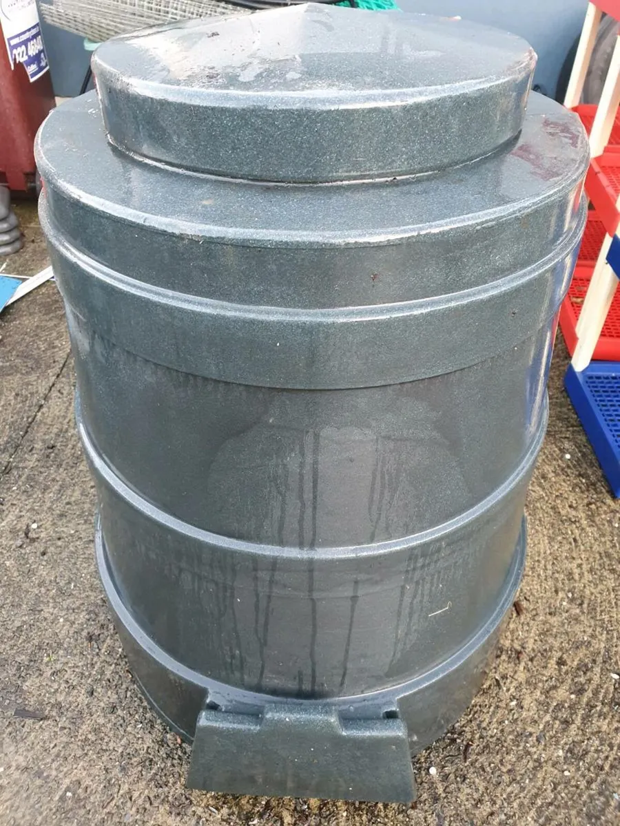 Compost Bin - Image 1