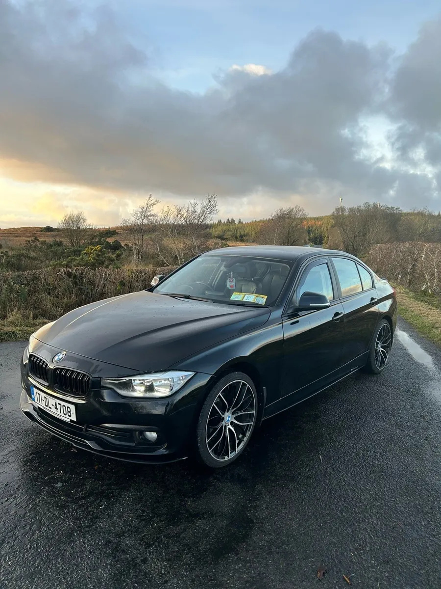 BMW 3 Series 2017 - Image 3