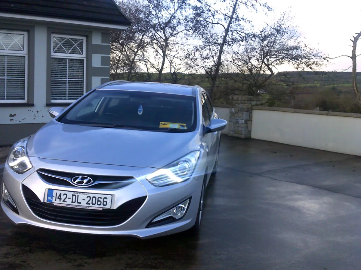 Hyundai i40 2014 - Image 2