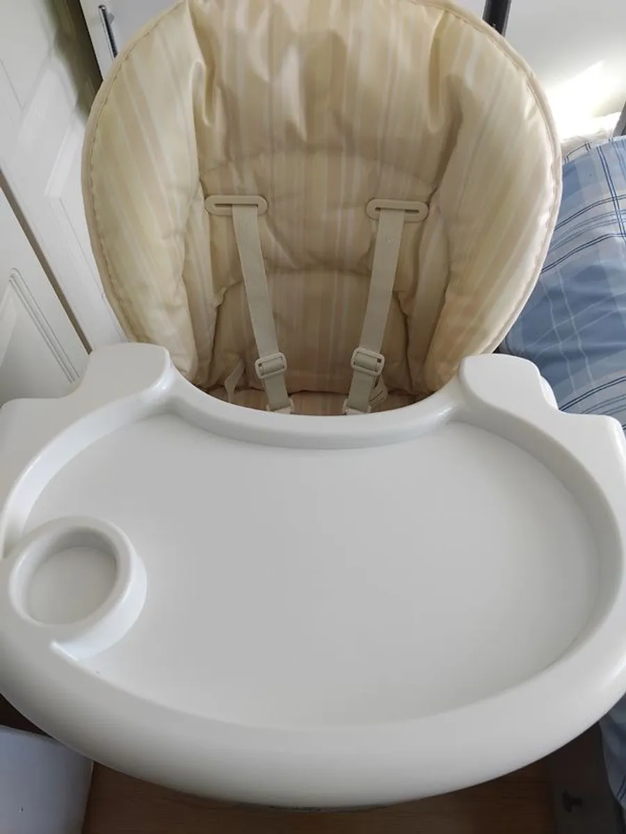 Highchair - Image 2