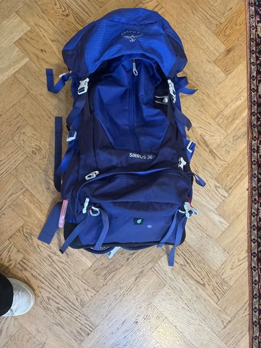 Ladies Osprey Sirrus 36 Backpack - Image 1