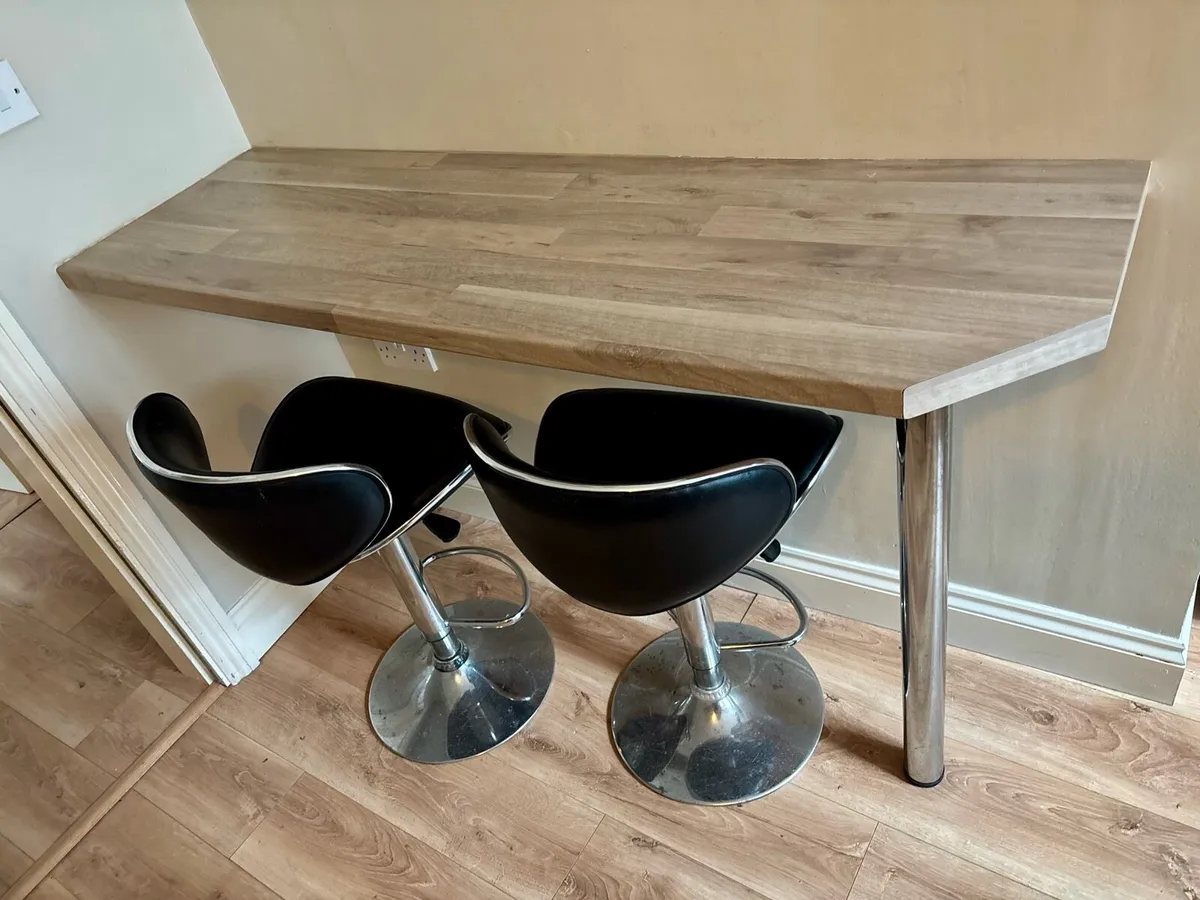 ** Breakfast table stools chairs ** - Image 4