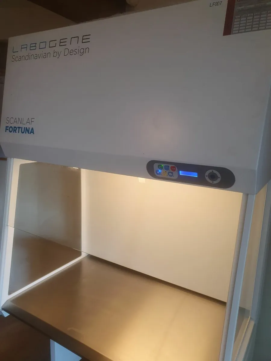 Scanlaf Fortuna 900 Laminar Air Flow Cabinet - Image 4
