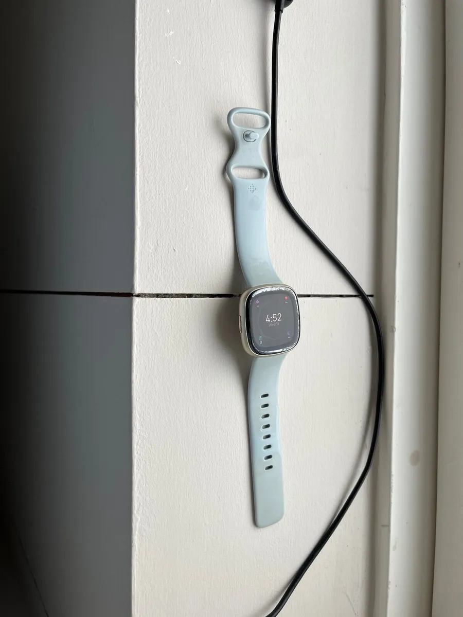 Fitbit sense 2 - Image 2